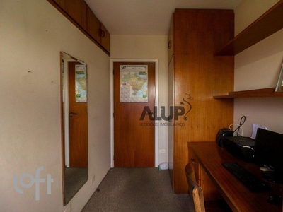 Apartamento à venda em Campo Belo com 145 m², 4 quartos, 2 suítes, 2 vagas