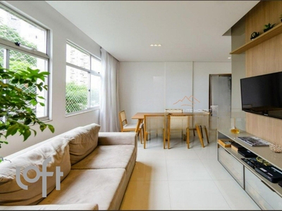 Apartamento à venda em Grajaú com 75 m², 3 quartos, 1 suíte, 1 vaga