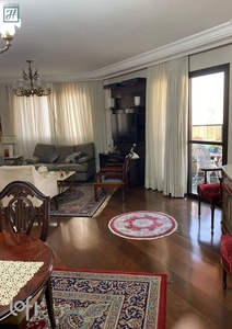 Apartamento à venda em Mooca com 160 m², 4 quartos, 1 suíte, 2 vagas