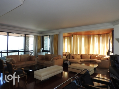 Apartamento à venda em Vila Madalena com 280 m², 3 quartos, 3 suítes, 4 vagas