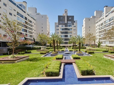 Apartamento em Água Verde, Curitiba/PR de 271m² 3 quartos à venda por R$ 1.698.000,00