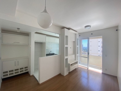 Apartamento em Aurora, Londrina/PR de 50m² 2 quartos à venda por R$ 399.000,00 ou para locação R$ 1.950,00/mes