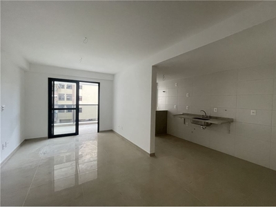 Apartamento em Barra da Tijuca, Rio de Janeiro/RJ de 62m² 2 quartos à venda por R$ 557.000,00