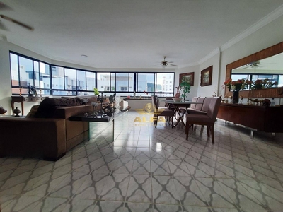 Apartamento em Barra Funda, Guarujá/SP de 190m² 3 quartos à venda por R$ 679.000,00