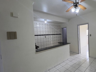 Apartamento em Boqueirão, Praia Grande/SP de 36m² 1 quartos para locação R$ 1.600,00/mes