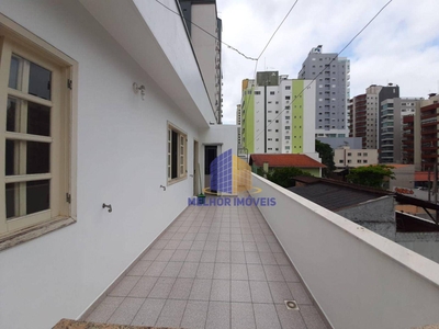 Apartamento em Centro, Balneário Camboriú/SC de 140m² 3 quartos para locação R$ 3.550,00/mes