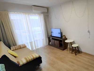 Apartamento em Centro, Balneário Camboriú/SC de 50m² 1 quartos para locação R$ 2.400,00/mes