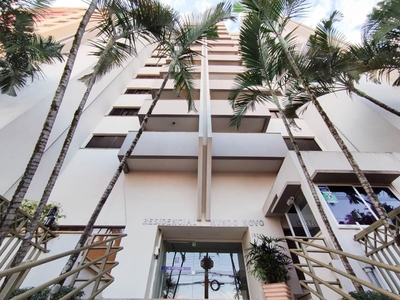 Apartamento em Centro, Londrina/PR de 101m² 3 quartos à venda por R$ 380.000,00 ou para locação R$ 1.800,00/mes