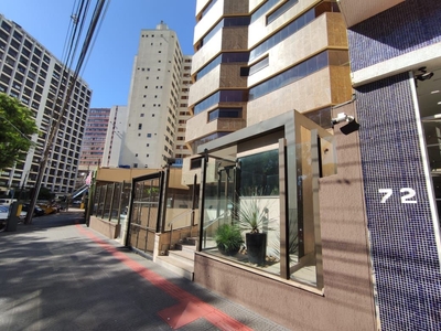 Apartamento em Centro, Londrina/PR de 193m² 3 quartos para locação R$ 2.500,00/mes