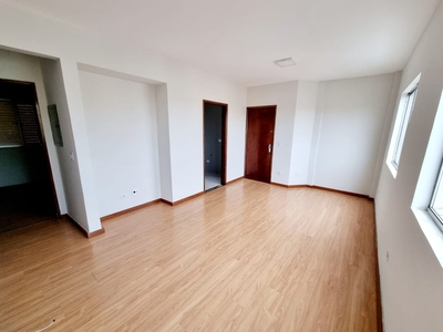 Apartamento em Centro, Londrina/PR de 70m² 3 quartos à venda por R$ 249.000,00