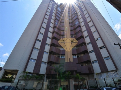Apartamento em Centro, Ponta Grossa/PR de 142m² 2 quartos à venda por R$ 579.000,00 ou para locação R$ 1.950,00/mes