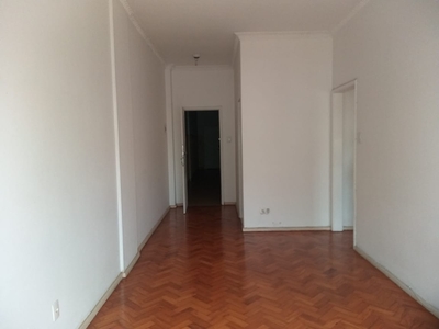 Apartamento em Centro, Rio de Janeiro/RJ de 43m² 1 quartos para locação R$ 1.000,00/mes
