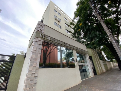 Apartamento em Cláudia, Londrina/PR de 66m² 3 quartos para locação R$ 950,00/mes