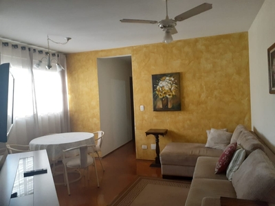 Apartamento em Cláudia, Londrina/PR de 70m² 3 quartos à venda por R$ 314.000,00