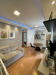 Apartamento em Colinas, Londrina/PR de 46m² 2 quartos à venda por R$ 209.000,00