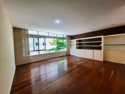 Apartamento em Copacabana, Rio de Janeiro/RJ de 184m² 3 quartos à venda por R$ 1.779.000,00