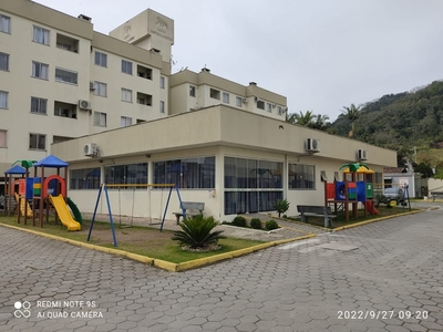 Apartamento em Espinheiros, Itajaí/SC de 54m² 2 quartos à venda por R$ 199.000,00