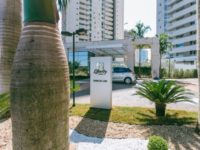 Apartamento em Gleba Fazenda Palhano, Londrina/PR de 77m² 2 quartos à venda por R$ 599.000,00