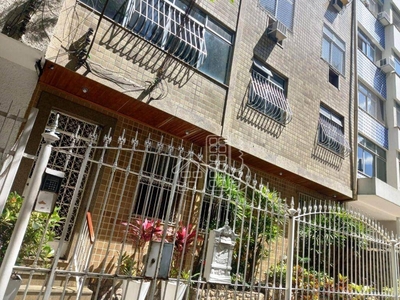 Apartamento em Icaraí, Niterói/RJ de 115m² 3 quartos para locação R$ 2.300,00/mes