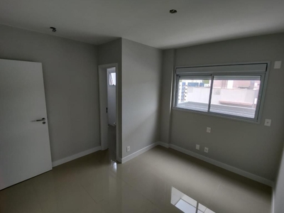 Apartamento em Itacorubi, Florianópolis/SC de 76m² 2 quartos à venda por R$ 921.000,00