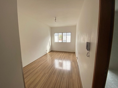 Apartamento em Jardim Adriana II, Londrina/PR de 67m² 2 quartos à venda por R$ 219.000,00 ou para locação R$ 750,00/mes