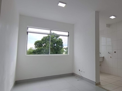 Apartamento em Ouro Verde, Campo Largo/PR de 45m² 2 quartos para locação R$ 1.050,00/mes