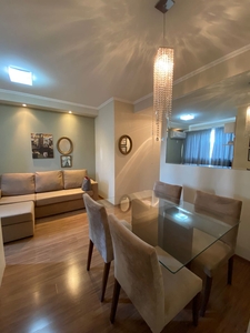 Apartamento em Parque Residencial Alcântara, Londrina/PR de 55m² 3 quartos à venda por R$ 294.000,00