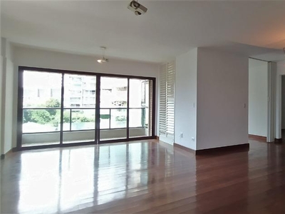 Apartamento em Pinheiros, São Paulo/SP de 145m² 3 quartos para locação R$ 6.000,00/mes