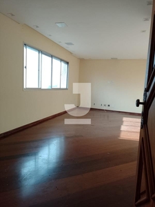 Apartamento em Santa Paula, São Caetano do Sul/SP de 115m² 3 quartos para locação R$ 2.600,00/mes