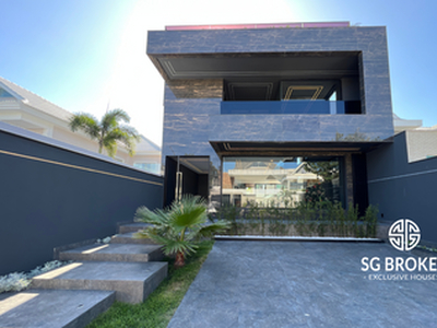 Apartamento em Vargem Grande, Rio de Janeiro/RJ de 280m² 5 quartos à venda por R$ 4.799.000,00