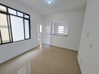 Apartamento em Vila Caiçara, Praia Grande/SP de 66m² 2 quartos à venda por R$ 224.000,00