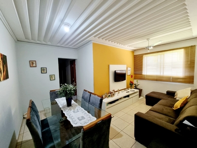 Apartamento em Vila Ziober, Londrina/PR de 61m² 3 quartos à venda por R$ 168.000,00