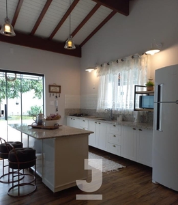 Casa em Bairro Das Posses, Serra Negra/SP de 170m² 3 quartos à venda por R$ 979.000,00