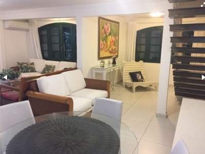 Casa em Barra da Tijuca, Rio de Janeiro/RJ de 200m² 3 quartos à venda por R$ 2.200.000,00 ou para locação R$ 8.900,00/mes