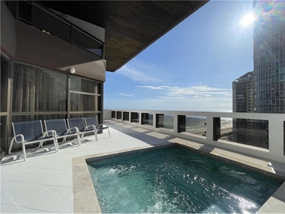 Casa em Barra da Tijuca, Rio de Janeiro/RJ de 304m² 4 quartos à venda por R$ 3.999.000,00