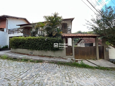 Casa em Centro, Nova Friburgo/RJ de 251m² 5 quartos à venda por R$ 1.289.000,00