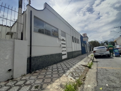 Casa em Centro, Taubaté/SP de 190m² à venda por R$ 499.000,00 ou para locação R$ 2.500,00/mes