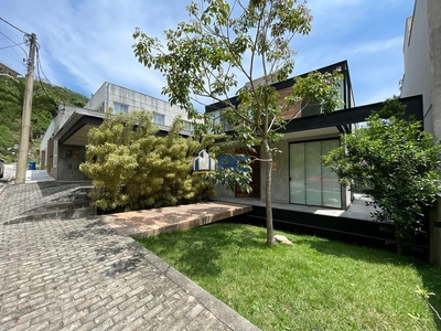 Casa em Charitas, Niterói/RJ de 0m² 6 quartos à venda por R$ 3.999.000,00