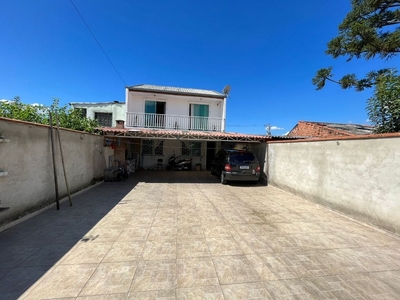 Casa em Fazendinha, Curitiba/PR de 150m² 5 quartos à venda por R$ 559.000,00