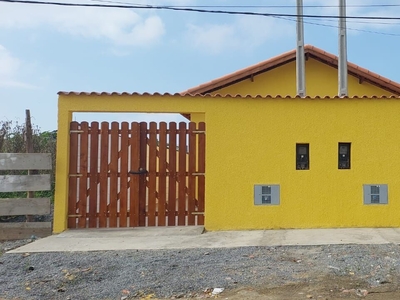 Casa em Gaivota, Itanhaém/SP de 50m² 2 quartos à venda por R$ 227.000,00