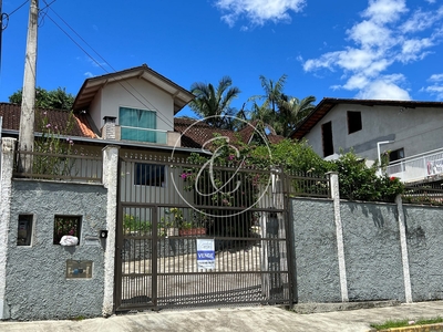 Casa em Guanabara, Joinville/SC de 160m² 3 quartos à venda por R$ 449.000,00
