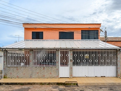 Casa em Guará II, Brasília/DF de 262m² 5 quartos para locação R$ 5.690,00/mes