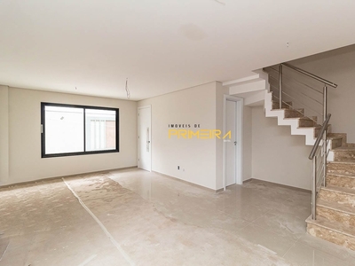 Casa em Hauer, Curitiba/PR de 192m² 3 quartos à venda por R$ 754.000,00