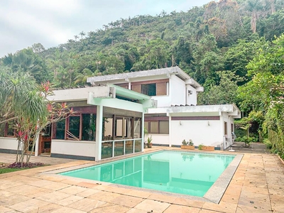 Casa em Itacoatiara, Niterói/RJ de 400m² 4 quartos à venda por R$ 4.999.000,00