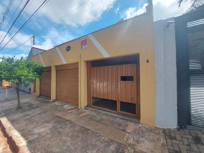 Casa em Jardim Alvorada, Londrina/PR de 180m² 5 quartos à venda por R$ 399.000,00