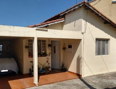 Casa em Jardim das Indústrias, Jacareí/SP de 146m² 5 quartos à venda por R$ 249.000,00