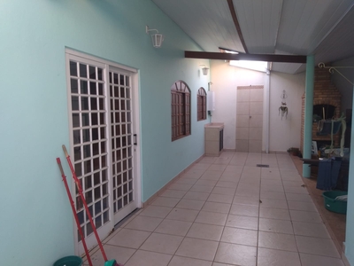 Casa em Jardim do Sol, Taubaté/SP de 200m² 3 quartos à venda por R$ 549.000,00