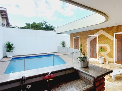 Casa em Jardim Virgínia, Guarujá/SP de 235m² 4 quartos à venda por R$ 929.000,00