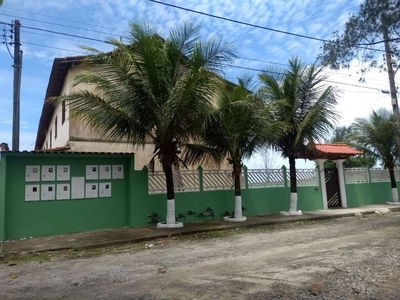 Casa em Mar Y Lago, Rio das Ostras/RJ de 64m² 2 quartos à venda por R$ 180.000,00 ou para locação R$ 900,00/mes