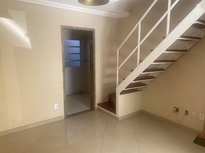 Casa em Moqueta, Nova Iguaçu/RJ de 65m² 2 quartos para locação R$ 1.300,00/mes